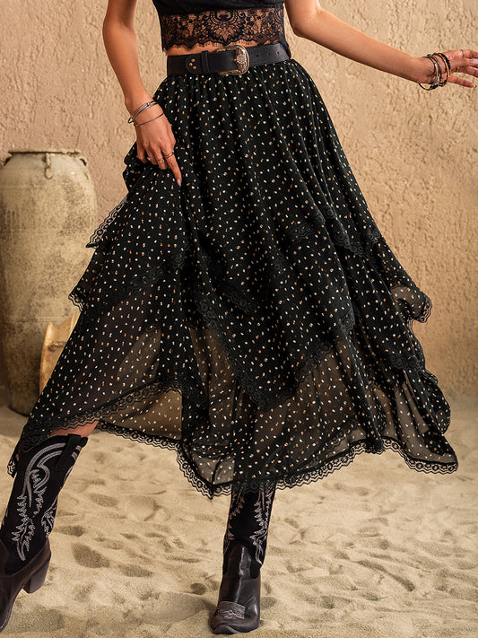 Falda midi con capas y detalle de encaje