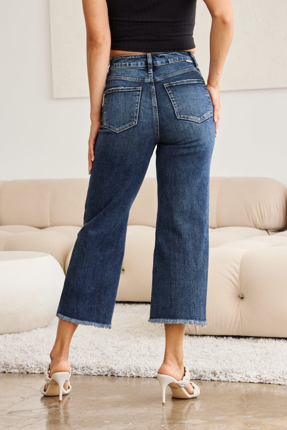 Pantalones vaqueros de cintura alta con dobladillo sin rematar y control de abdomen de talla grande RFM
