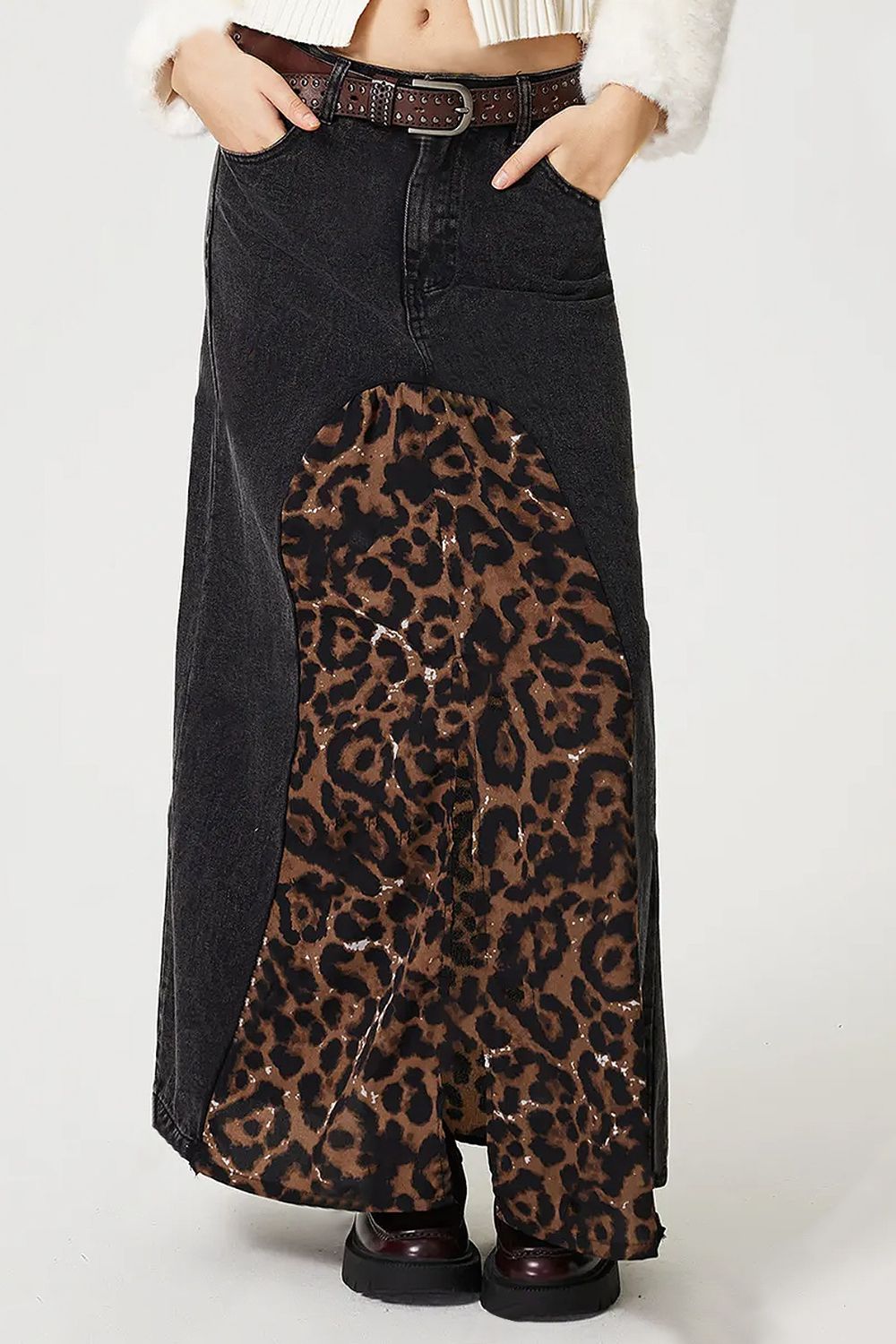 Falda midi de leopardo