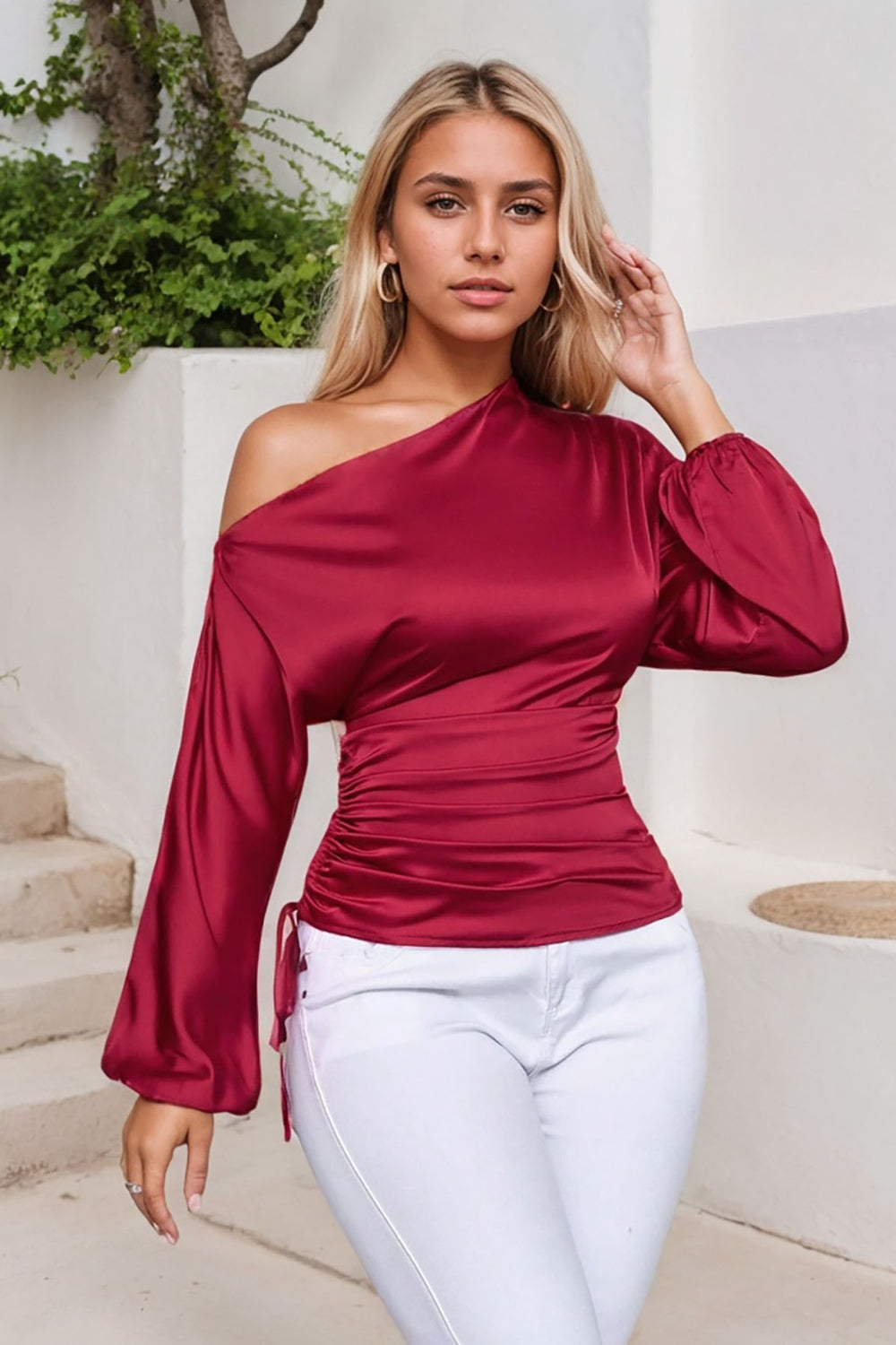 Blusa de un solo hombro