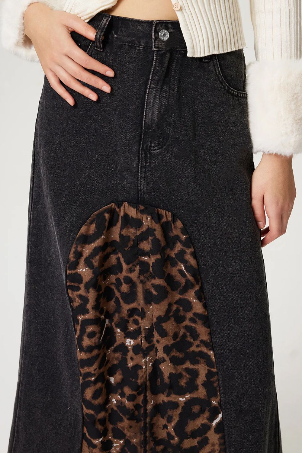 Falda midi de leopardo