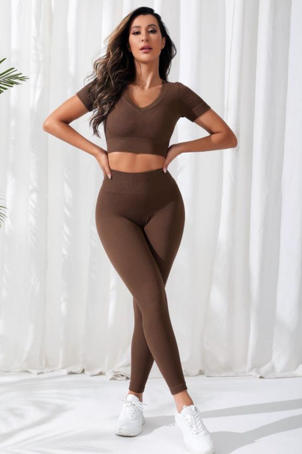Top and High Waistband Long Active Pants