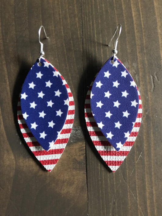 Pendientes colgantes de hojas de cuero