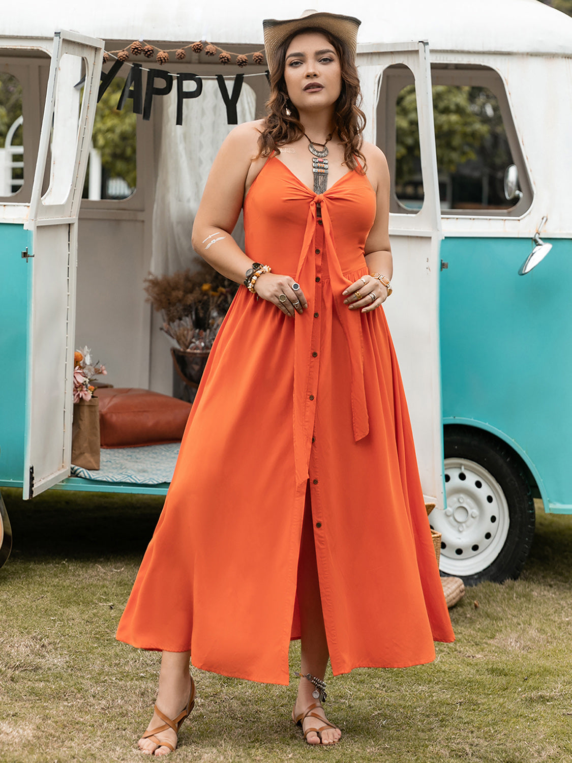 Vestido midi naranja de talla grande