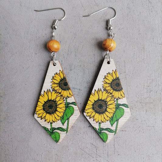 Pendientes de madera con forma de lágrima