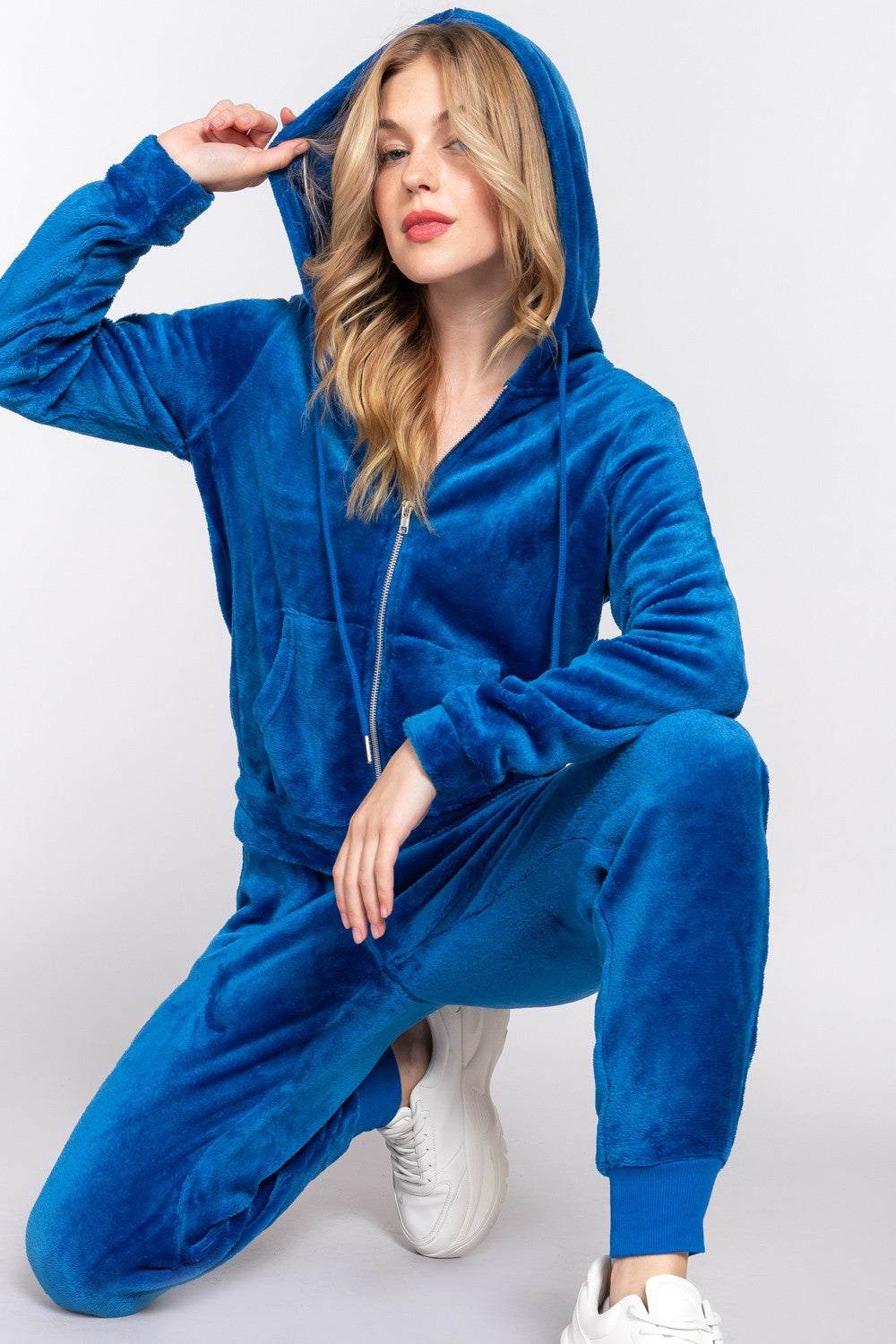 Conjunto de sudadera y joggers